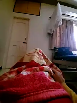 Snapshot of vansh1802 chatting on February 2025 08:38:01 AM vansh1802 online show from February 2025 08:38:01 AM