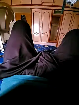 Snapshot of vansh1802 chatting on February 2025 08:29:02 AM vansh1802 online show from February 2025 08:29:02 AM