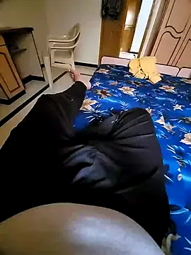 Snapshot of vansh1802 chatting on February 2025 07:42:02 AM vansh1802 online show from February 2025 07:42:02 AM