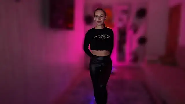litlle pie online show from September 2025 08:08:02 PM