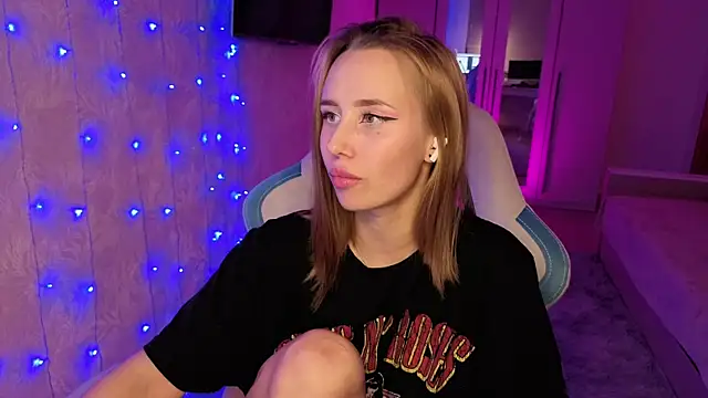 litlle pie online show from September 2025 08:47:02 PM