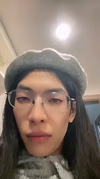 Snapshot of CrytinaSissyCrossdress chatting on October 2025 03:40:02 PM CrytinaSissyCrossdress online show from October 2025 03:40:02 PM