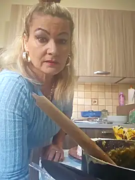 CRHYSTEL online show from December 2024 01:08:02 PM