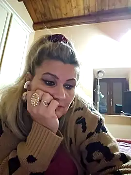 CRHYSTEL online show from January 2025 05:50:01 PM