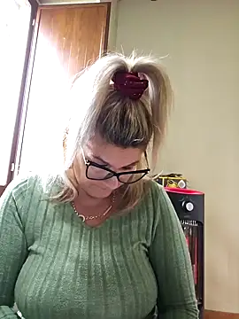 CRHYSTEL online show from January 2025 02:10:02 PM