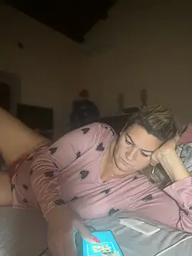 CRHYSTEL online show from February 2025 11:43:02 PM