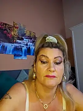 CRHYSTEL online show from March 2025 08:36:01 AM