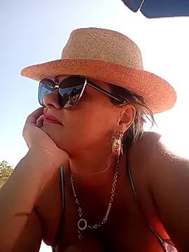 CRHYSTEL online show from September 2025 08:58:01 AM