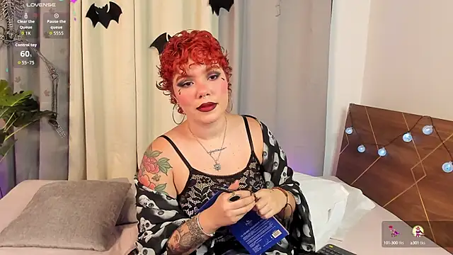 Amy art online show from October 2025 08:50:02 PM