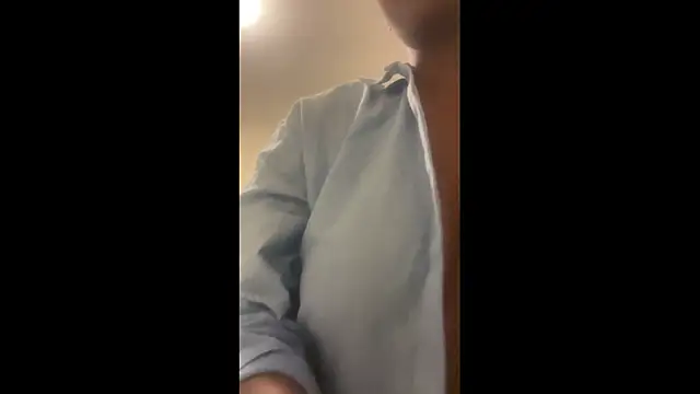 Snapshot of HoneyDripHer chatting on November 2025 11:49:02 PM HoneyDripHer online show from November 2025 11:49:02 PM