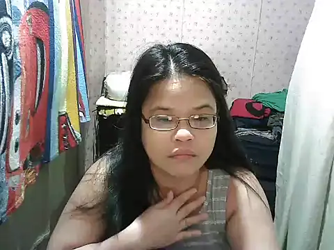 abiemayhottiey online show from November 2025 07:05:02 PM