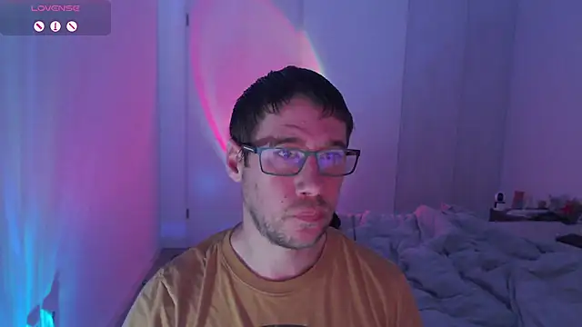 Thomas Mrd online show from November 2025 02:23:01 AM