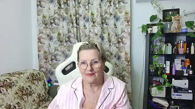 Selenna57 online show from March 2025 06:54:02 PM