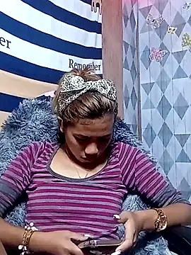 Cutie body11 online show from January 2025 01:48:01 AM