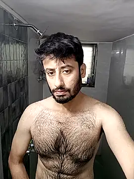 SimplyKarthik09 online show from November 2025 04:35:01 AM