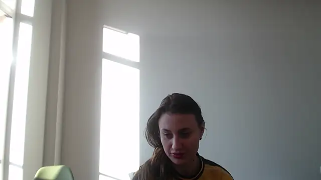 Flossy Vettie online show from February 2025 01:46:01 PM