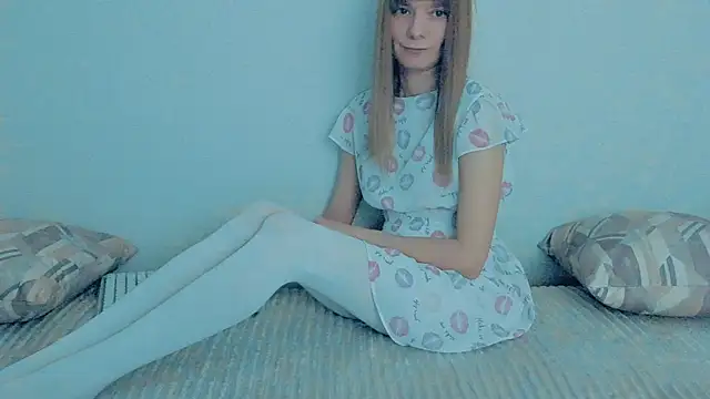 Snapshot of YourCaramel chatting on November 2025 03:41:01 AM YourCaramel online show from November 2025 03:41:01 AM