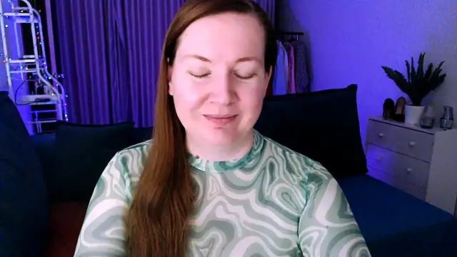 GoddessLara online show from December 2024 09:20:02 PM