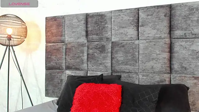 SusanRodriguez  online show from October 2025 10:01:01 PM