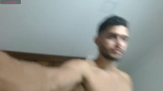 Snapshot of Noah_jhonsonn chatting on February 2025 04:32:02 PM Noah jhonsonn online show from February 2025 04:32:02 PM