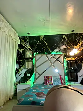 scarlett sexx69 online show from October 2025 06:47:02 PM