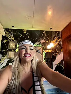 scarlett sexx69 online show from October 2025 06:39:01 PM