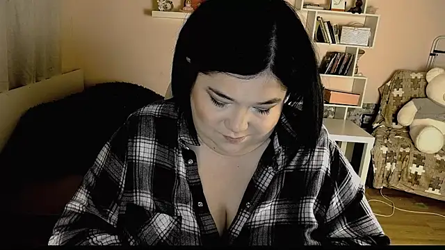 Snapshot of Vi-Vixen chatting on February 2025 01:15:02 AM Vi-Vixen online show from February 2025 01:15:02 AM