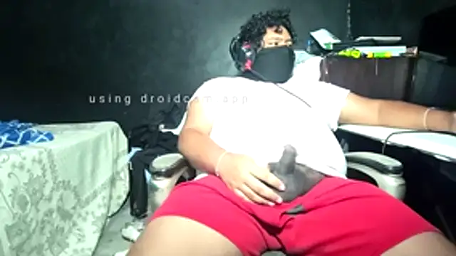 mikfgh50 online show from November 2025 10:23:01 PM