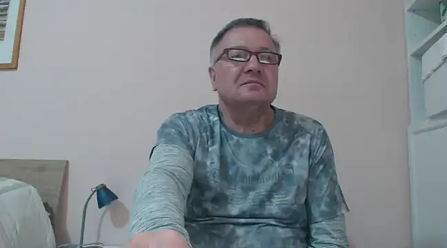 Snapshot of YOU6me chatting on December 2024 04:38:01 PM YOU6me online show from December 2024 04:38:01 PM