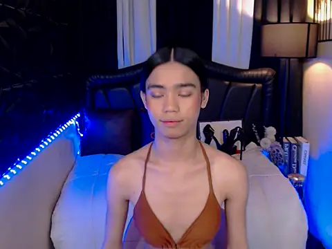 Snapshot of VerSexTs chatting on October 2025 11:27:02 PM VerSexTs online show from October 2025 11:27:02 PM