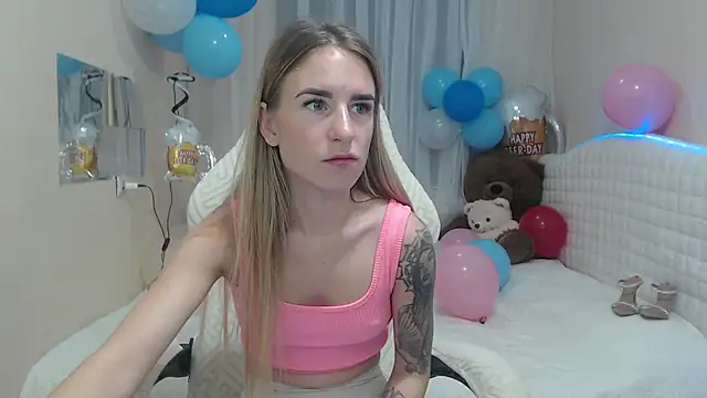 Snapshot of DeboraHorny chatting on October 2025 06:11:02 AM DeboraHorny online show from October 2025 06:11:02 AM