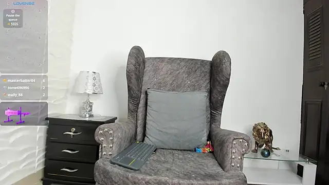 Keyla Milf online show from December 2024 04:43:01 AM