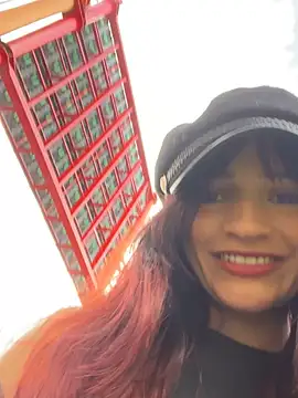 Lilith Mark online show from October 2025 07:58:01 PM