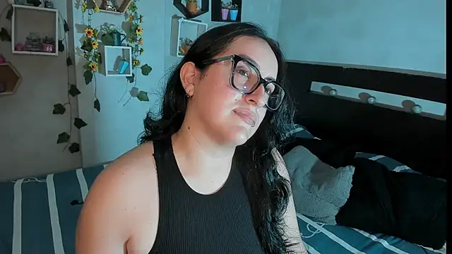 Cherry jhoana online show from February 2025 12:30:01 AM