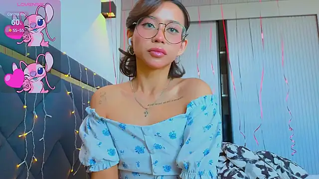 Mia Tin online show from January 2025 07:00:02 AM