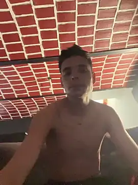 brianor89 online show from September 2025 10:04:01 PM