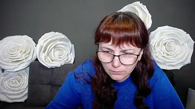 Snapshot of AliceInksSweetty chatting on October 2025 06:01:01 AM AliceInksSweetty online show from October 2025 06:01:01 AM