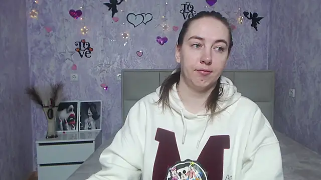 KaleyReed online show from February 2025 06:43:02 AM