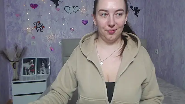 KaleyReed online show from February 2025 07:28:01 AM