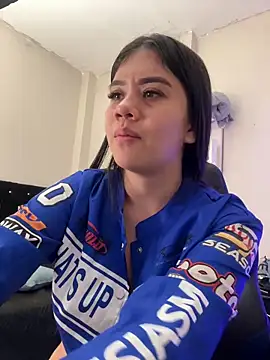 Snapshot of Alhanna_ chatting on March 2025 12:58:01 AM Alhanna online show from March 2025 12:58:01 AM