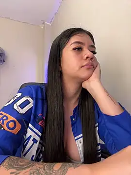 Snapshot of Alhanna_ chatting on March 2025 06:05:02 AM Alhanna online show from March 2025 06:05:02 AM