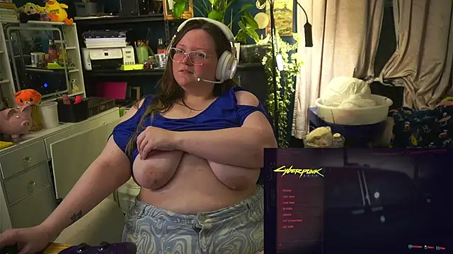 Geeky Kitten online show from October 2025 10:13:02 AM