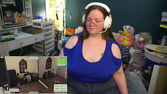 Geeky Kitten online show from October 2025 10:56:02 PM