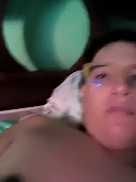 Byronp07 online show from December 2025 04:14:02 PM