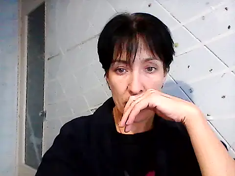 SunnyAmorre online show from September 2025 12:07:02 PM