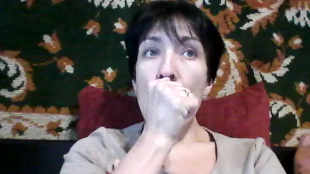 Snapshot of SunnyAmorre chatting on October 2025 09:50:02 AM SunnyAmorre online show from October 2025 09:50:02 AM