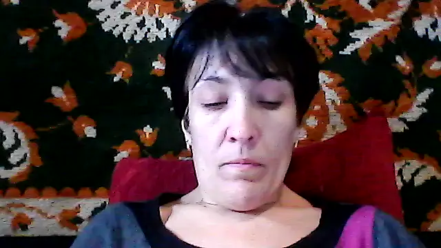 Snapshot of SunnyAmorre chatting on October 2025 09:09:01 AM SunnyAmorre online show from October 2025 09:09:01 AM