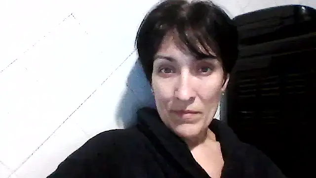 Snapshot of SunnyAmorre chatting on October 2025 06:57:02 PM SunnyAmorre online show from October 2025 06:57:02 PM