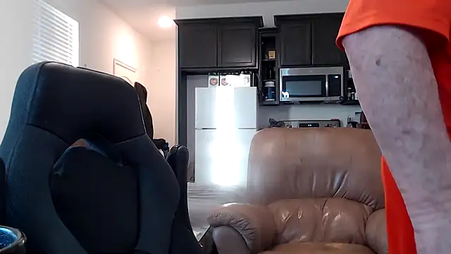 rockpoint69 online show from December 2024 02:21:01 PM