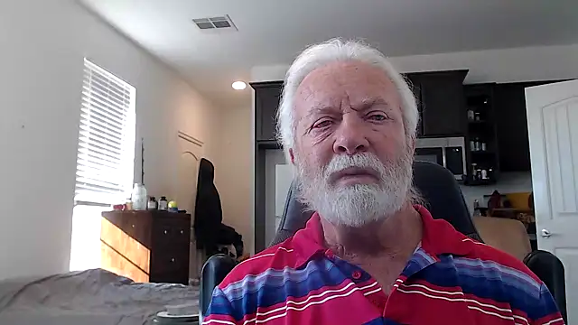 rockpoint69 online show from December 2024 05:58:02 PM